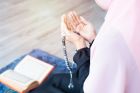 10 Etika Berdoa agar Cepat Terkabul