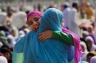 Saling Memberi Nasihat Menjadi Kebutuhan Muslimah di Zaman Penuh Fitnah