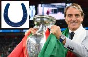 Tapal Kuda Biru Jimat Keberuntungan Roberto Mancini Juara Piala Eropa