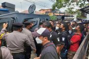 Pengusaha Rumah Makan Padang Dibunuh, Istri dan 6 Pembunuh Bayaran Peragakan 18 Adegan
