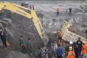Memilukan! Anak dan Ayah Penambang Pasir Ditemukan Tewas Terkubur Material Vulkanik Semeru
