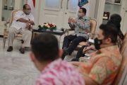Meneropong Pro Kontra Keputusan Anies Kerek UMP DKI Jakarta