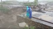 Jembatan Putus, Puluhan Relawan Terjebak di Curah Kobokan Gunung Semeru