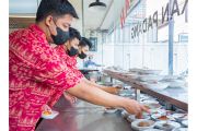 Melalui Rumah Makannya, Arif Muhammad Populerkan Cita Rasa Masakan Padang yang Autentik
