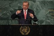 Erdogan: Dunia Harus Bicara dengan Putin dan Zelensky