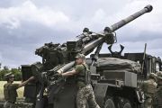 Ditolak Denmark, Prancis Bakal Kirim 12 Howitzer ke Ukraina