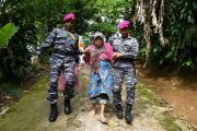 TNI AL Kerahkan Marinir dan Alat Berat Bantu Masyarakat Korban Gempa Cianjur