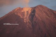 Gunung Semeru Naik Status Awas, Warga Dilarang Beraktivitas di Radius 17 Km