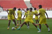 Latihan Arema FC Jelang Uji Coba Lawan PSIS di Stadion Jatidiri Semarang