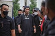 Ronaldinho Beri Coaching Clinic Anak-anak di Malang