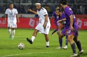 Aksi Ronaldinho Perkuat RANS Nusantara FC Ladeni Persik Kediri di Kanjuruhan
