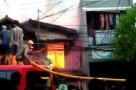 Bantu Padamkan Kebakaran di Kalibaru Cilincing, Warga Luka-luka