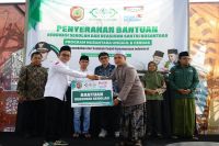 Lazisnu Salurkan Bantuan Renovasi Sekolah dan Beasiswa Santri di Jawa Timur