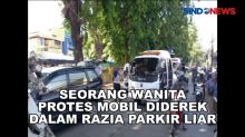 Seorang Wanita Protes Keras saat Mobilnya Terkena Razia Parkir