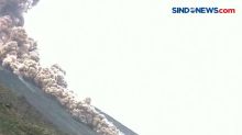 Letusan Gunung Stromboli di Italia Tertangkap Kamera Pengintai