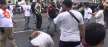 Demo Massa Tolak Habib Rizieq di Surabaya Berlangsung Ricuh