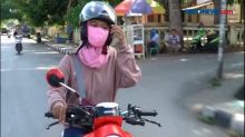 Wanita Ojek Laris Manis di Kota Baubau