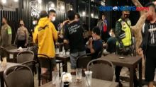 Tak Patuhi Prokes, Cafe di Mojokerto Dibubarkan Petugas Gabungan