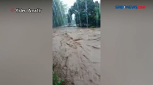 Dua Sungai Besar Meluap, Kota Manado Dilanda Banjir