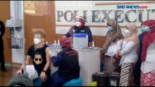 Ariel Noah Jalani Vaksinasi Covid-19 Tahap Kedua di RSKIA Bandung