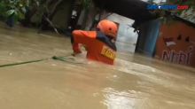 Terjebak 3 Hari, Korban Banjir di Bekasi Belum Dapat Bantuan