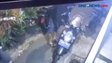 Aksi Pencuri Bobol Motor Kurang dari Dua Menit Terekam CCTV