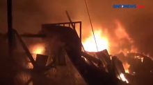Kebakaran Hebat Terjadi di Meruya Jakbar, 5 Mobil Pengangkut Elpiji Hangus