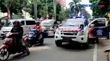 Motor Terjatuh, Pengemudi Tewas Terlindas Truk Sampah di Bogor