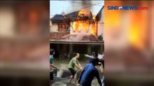 Akibat Putung Rokok Jatuh Ke Kasur, Rumah Mewah Ludes Terbakar