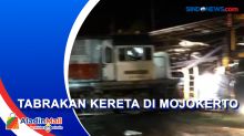 Kereta Tabrak Tronton di Mojokerto Terekam Kamera Warga