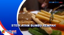 Lezatnya Menyantap Steik Ayam Bumbu Rempah di Semarang