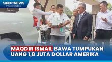Penuhi Panggilan Kejagung, Maqdir Ismail Bawa Tumpukan Uang 1,8 Juta Dollar Amerika