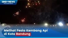 Pesta Kembang Api Hiasi Malam TahunMelihat Pesta Kembang Api di Kota Bandung Baru di Kota Bandung