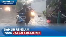 Belasan Motor Mogok setelah Nekat melintas Banjir di Ruas Jalan Kalideres