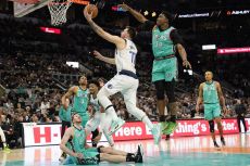 Hasil NBA 2022/2023, Minggu (1/1/2023): Luka Doncic Tak Terbendung, Mavericks Petik 6 Kemenangan Beruntun