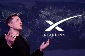 Iran Blokir Internet, Elon Musk Siap Kirim Starlink