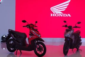 5 Perbandingan Motor Honda Beat dan Genio 2022, Harganya Beda Sejuta