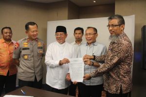 Gubernur Malut: PT. NHM Wajib Memenuhi Hak-hak Masyarakat Lingkar Tambang