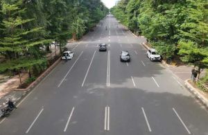 Suasana Ruas Jalan di Kota Makassar pada Hari Pertama Penerapan PSBB