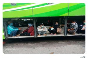 Hindari Razia Petugas, Pemudik Ini Nekat Sembunyi di Bagasi Bus