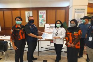 MPN Pemuda Pancasila dan Indika Foundation Serahkan Bantuan APD ke Sejumlah RS - Puskesmas