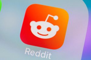 Pendiri Reddit Mundur, Kandidat Pengganti Diminta dari Kulit Hitam