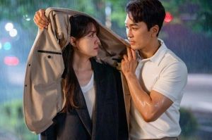 Song Seung Heon Berusaha Romantis dengan Seo Ji Hye