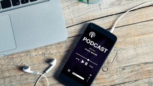 Rekomendasi Podcast Lokal untuk Segala Suasana Hatimu, dari yang Kocak sampai Politis