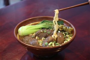 Mi Daging Sapi, Hidangan Nasional Taiwan yang Rasanya Juara