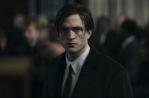Robert Pattinson Disebut Positif Covid-19, Syuting The Batman Ditunda