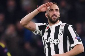 Agen Higuain Tiba di Italia Bahas Pemutusan Kontrak dengan Juventus
