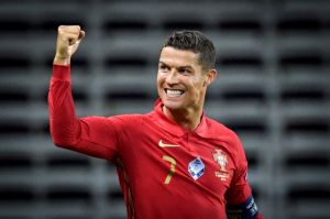 Ingin Lewati Ekspektasi, Ronaldo Sebut 100 Gol bagi Portugal Belum Cukup