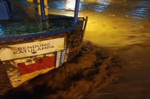 Bogor Dikepung Banjir Longsor, Ini Kata Bupati Ade Yasin dan Wali Kota Bima Arya