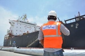 Pelabuhan Kuala Tanjung Catat Peningkatan Bongkat Muat 52%